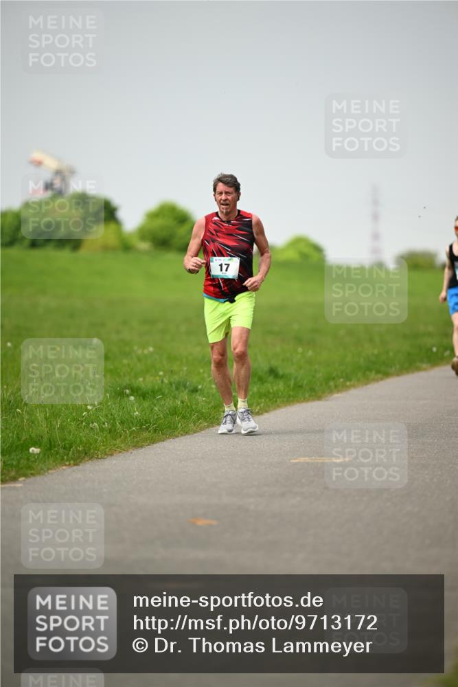 10.05.2026 - 8. Wedeler Halbmarathon Dr. Thomas Lammeyer http://msf.ph/oto/9713172 10.05.2026 12:13:21 Laufen  meine-sportfotos.de