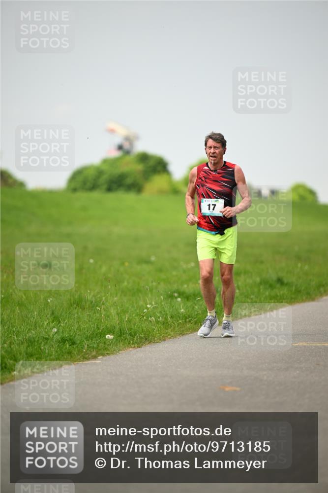 10.05.2026 - 8. Wedeler Halbmarathon Dr. Thomas Lammeyer http://msf.ph/oto/9713185 10.05.2026 12:13:22 Laufen  meine-sportfotos.de
