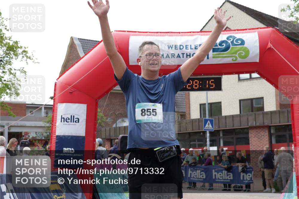 10.05.2026 - 8. Wedeler Halbmarathon Yannick Fuchs http://msf.ph/oto/9713332 10.05.2026 11:28:13 Ziel 170, 855, 927 meine-sportfotos.de