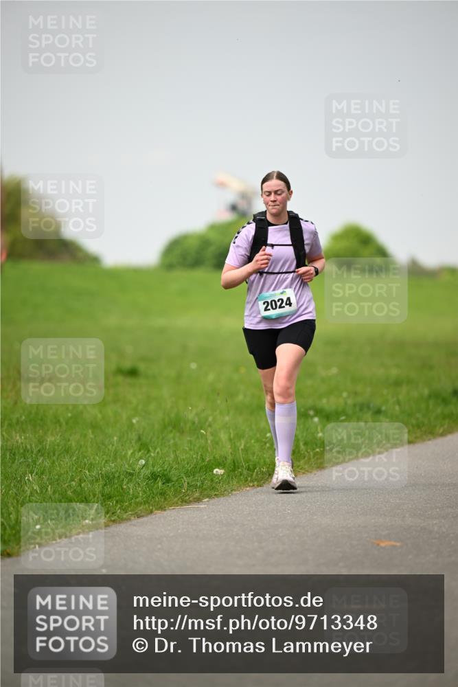 10.05.2026 - 8. Wedeler Halbmarathon Dr. Thomas Lammeyer http://msf.ph/oto/9713348 10.05.2026 12:13:43 Laufen 2024 meine-sportfotos.de
