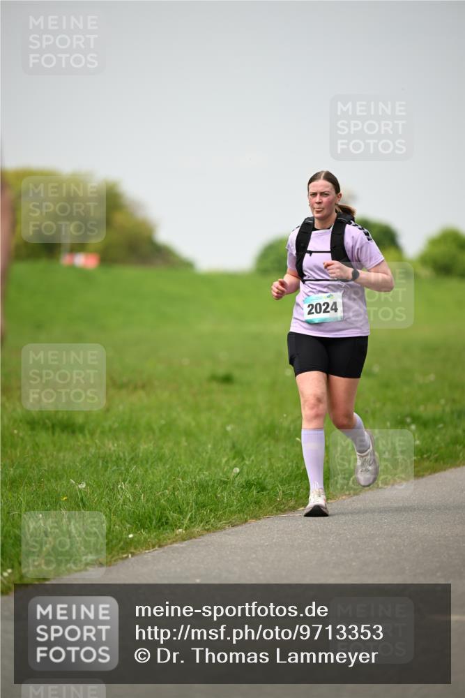 10.05.2026 - 8. Wedeler Halbmarathon Dr. Thomas Lammeyer http://msf.ph/oto/9713353 10.05.2026 12:13:43 Laufen 2024 meine-sportfotos.de