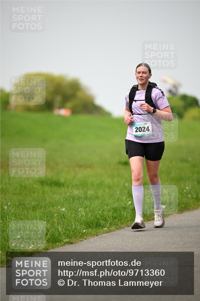 10.05.2026 - 8. Wedeler Halbmarathon Dr. Thomas Lammeyer http://msf.ph/oto/9713360 10.05.2026 12:13:44 Laufen 2024 meine-sportfotos.de
