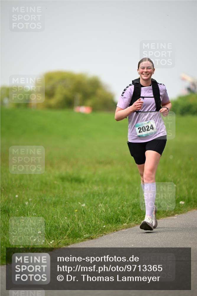 10.05.2026 - 8. Wedeler Halbmarathon Dr. Thomas Lammeyer http://msf.ph/oto/9713365 10.05.2026 12:13:44 Laufen 2024 meine-sportfotos.de