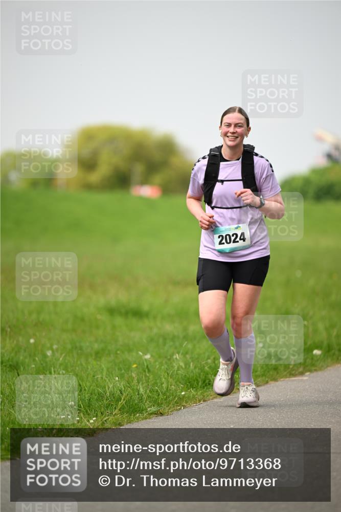 10.05.2026 - 8. Wedeler Halbmarathon Dr. Thomas Lammeyer http://msf.ph/oto/9713368 10.05.2026 12:13:44 Laufen 2024 meine-sportfotos.de
