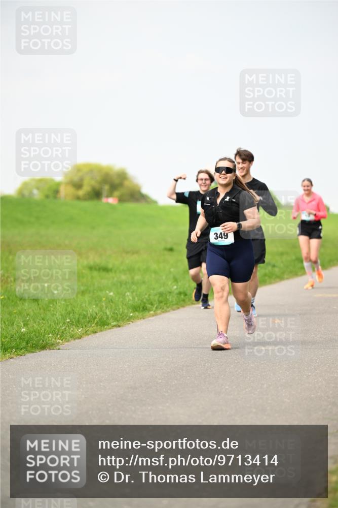10.05.2026 - 8. Wedeler Halbmarathon Dr. Thomas Lammeyer http://msf.ph/oto/9713414 10.05.2026 12:14:04 Laufen 349 meine-sportfotos.de