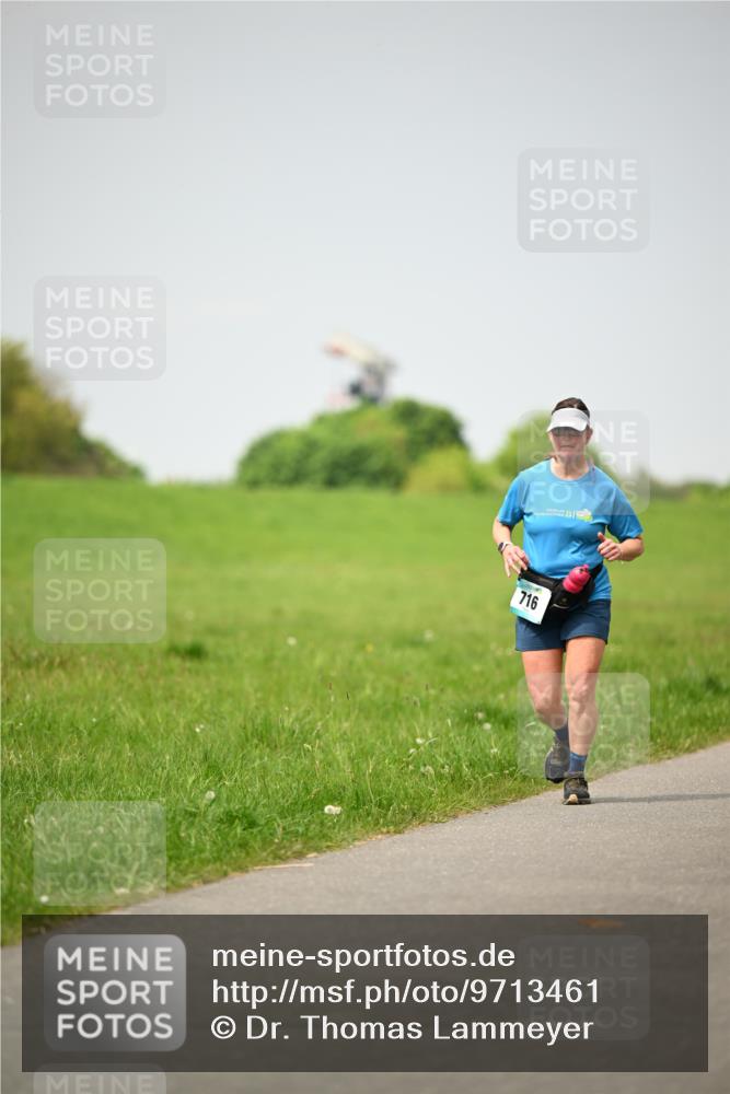 10.05.2026 - 8. Wedeler Halbmarathon Dr. Thomas Lammeyer http://msf.ph/oto/9713461 10.05.2026 12:14:21 Laufen 716 meine-sportfotos.de