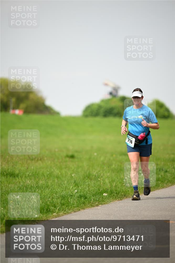 10.05.2026 - 8. Wedeler Halbmarathon Dr. Thomas Lammeyer http://msf.ph/oto/9713471 10.05.2026 12:14:22 Laufen  meine-sportfotos.de