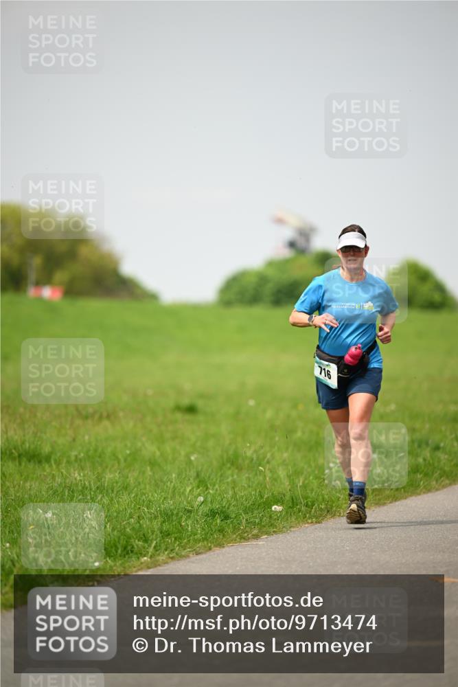 10.05.2026 - 8. Wedeler Halbmarathon Dr. Thomas Lammeyer http://msf.ph/oto/9713474 10.05.2026 12:14:22 Laufen 716 meine-sportfotos.de
