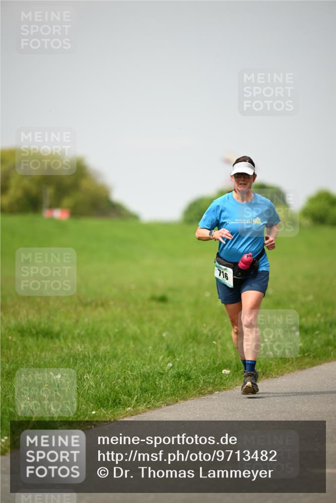 10.05.2026 - 8. Wedeler Halbmarathon Dr. Thomas Lammeyer http://msf.ph/oto/9713482 10.05.2026 12:14:23 Laufen 716 meine-sportfotos.de