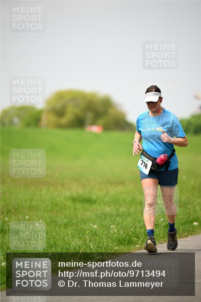 10.05.2026 - 8. Wedeler Halbmarathon Dr. Thomas Lammeyer http://msf.ph/oto/9713494 10.05.2026 12:14:24 Laufen 716 meine-sportfotos.de