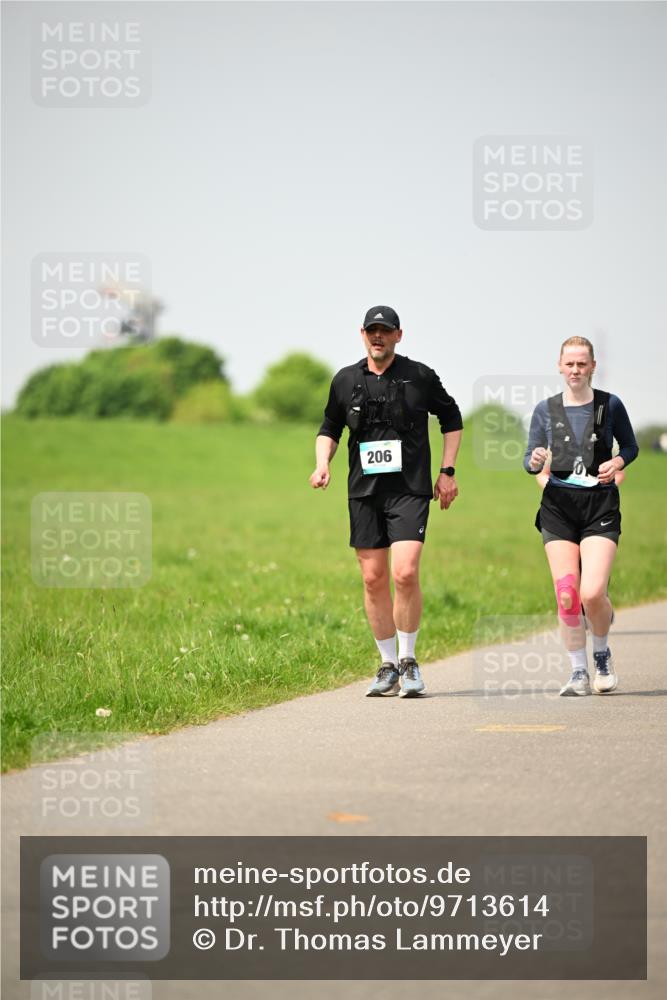 10.05.2026 - 8. Wedeler Halbmarathon Dr. Thomas Lammeyer http://msf.ph/oto/9713614 10.05.2026 12:15:34 Laufen 206 meine-sportfotos.de