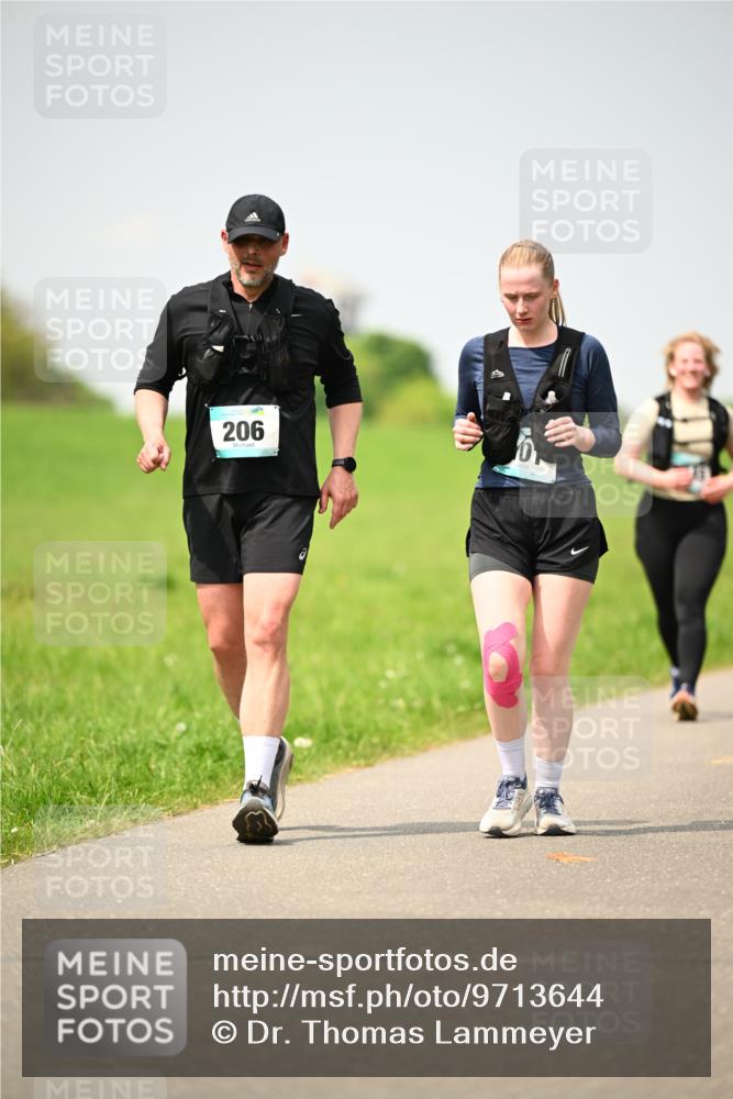 10.05.2026 - 8. Wedeler Halbmarathon Dr. Thomas Lammeyer http://msf.ph/oto/9713644 10.05.2026 12:15:38 Laufen 206 meine-sportfotos.de
