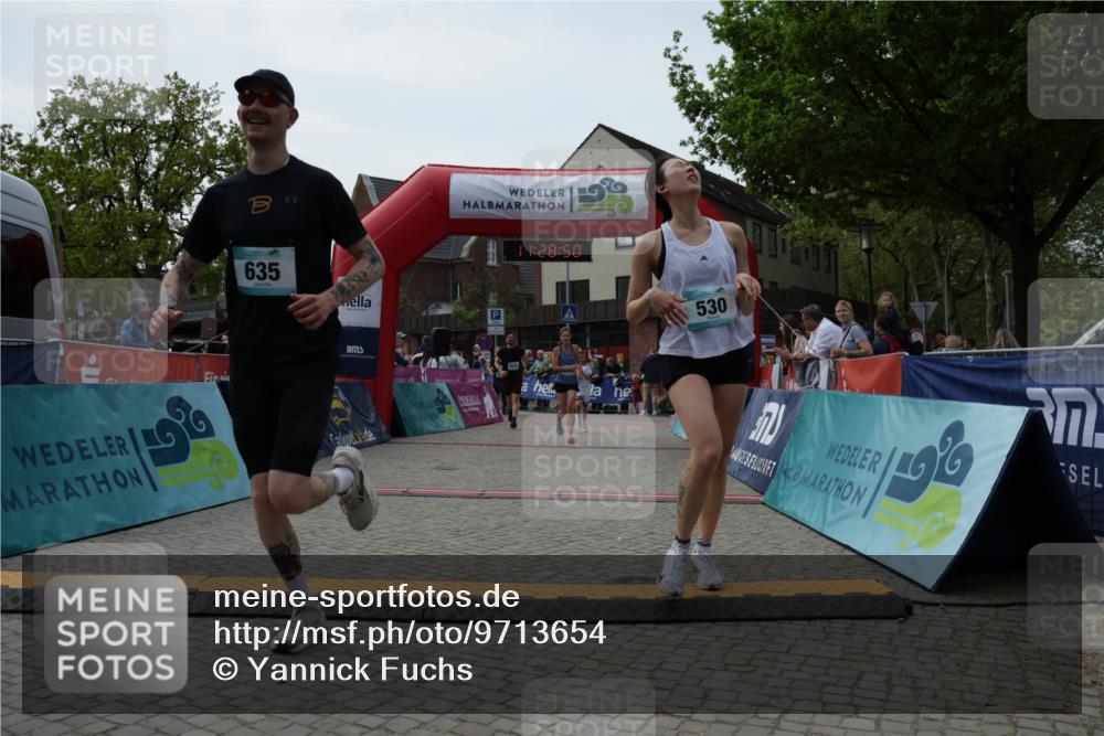 10.05.2026 - 8. Wedeler Halbmarathon Yannick Fuchs http://msf.ph/oto/9713654 10.05.2026 11:28:49 Ziel 28, 169, 530, 635, 926, 2183, 2209, 2229, 2232 meine-sportfotos.de