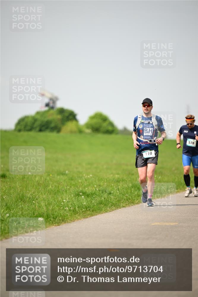 10.05.2026 - 8. Wedeler Halbmarathon Dr. Thomas Lammeyer http://msf.ph/oto/9713704 10.05.2026 12:15:46 Laufen 110, 578 meine-sportfotos.de