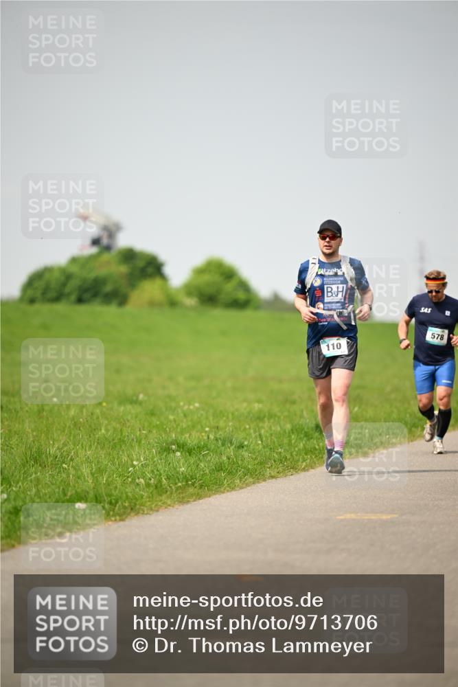 10.05.2026 - 8. Wedeler Halbmarathon Dr. Thomas Lammeyer http://msf.ph/oto/9713706 10.05.2026 12:15:46 Laufen 110, 578 meine-sportfotos.de