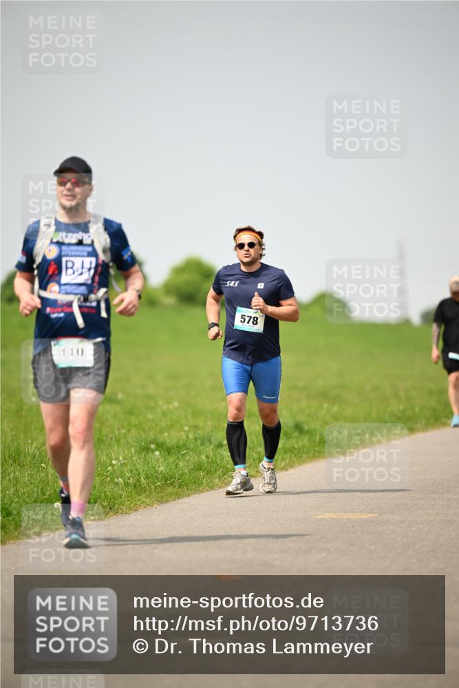 10.05.2026 - 8. Wedeler Halbmarathon Dr. Thomas Lammeyer http://msf.ph/oto/9713736 10.05.2026 12:15:50 Laufen 110, 578 meine-sportfotos.de