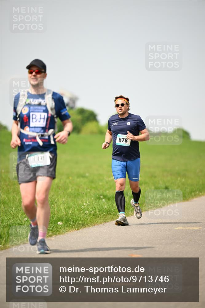 10.05.2026 - 8. Wedeler Halbmarathon Dr. Thomas Lammeyer http://msf.ph/oto/9713746 10.05.2026 12:15:51 Laufen 110, 578 meine-sportfotos.de