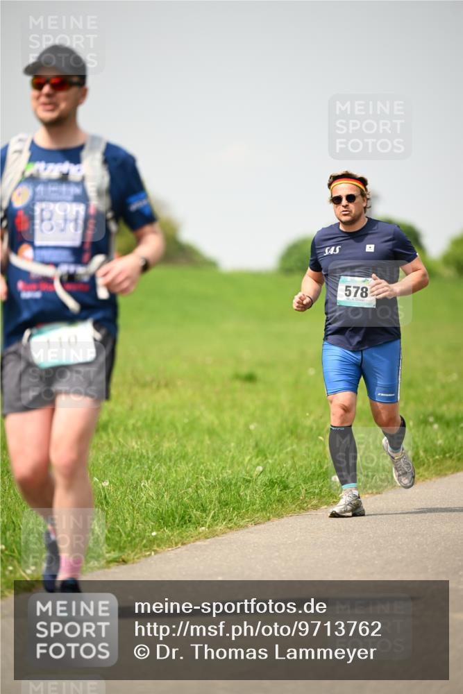 10.05.2026 - 8. Wedeler Halbmarathon Dr. Thomas Lammeyer http://msf.ph/oto/9713762 10.05.2026 12:15:52 Laufen 110, 578 meine-sportfotos.de