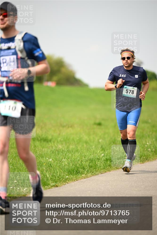 10.05.2026 - 8. Wedeler Halbmarathon Dr. Thomas Lammeyer http://msf.ph/oto/9713765 10.05.2026 12:15:52 Laufen 110, 578 meine-sportfotos.de
