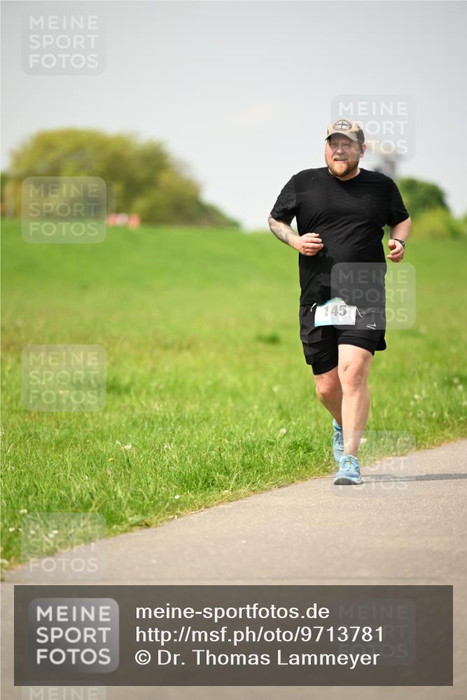 10.05.2026 - 8. Wedeler Halbmarathon Dr. Thomas Lammeyer http://msf.ph/oto/9713781 10.05.2026 12:16:06 Laufen 145 meine-sportfotos.de