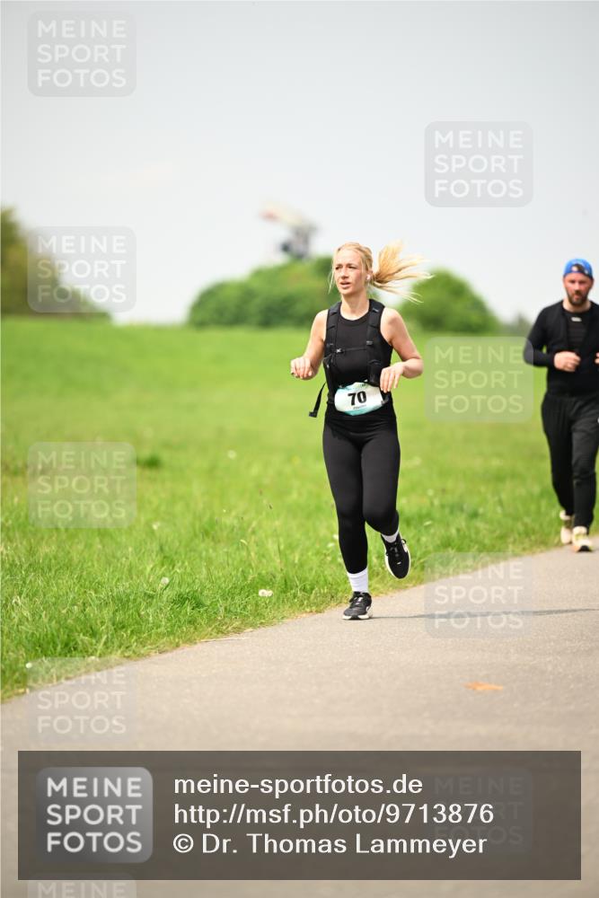 10.05.2026 - 8. Wedeler Halbmarathon Dr. Thomas Lammeyer http://msf.ph/oto/9713876 10.05.2026 12:16:49 Laufen  meine-sportfotos.de