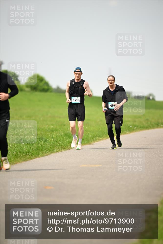10.05.2026 - 8. Wedeler Halbmarathon Dr. Thomas Lammeyer http://msf.ph/oto/9713900 10.05.2026 12:16:53 Laufen 120, 492 meine-sportfotos.de