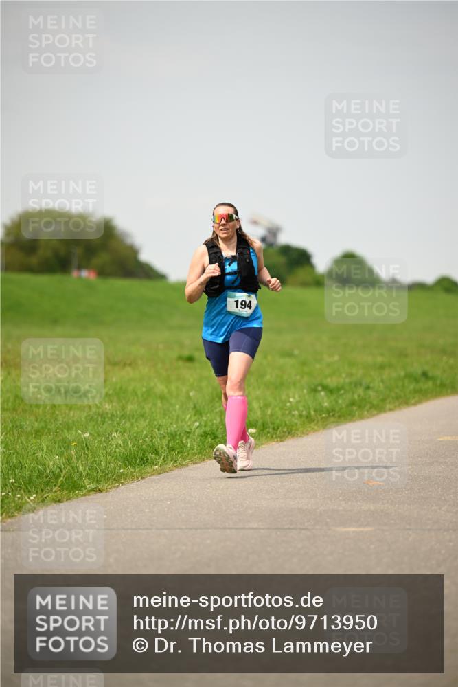 10.05.2026 - 8. Wedeler Halbmarathon Dr. Thomas Lammeyer http://msf.ph/oto/9713950 10.05.2026 12:17:31 Laufen 194 meine-sportfotos.de