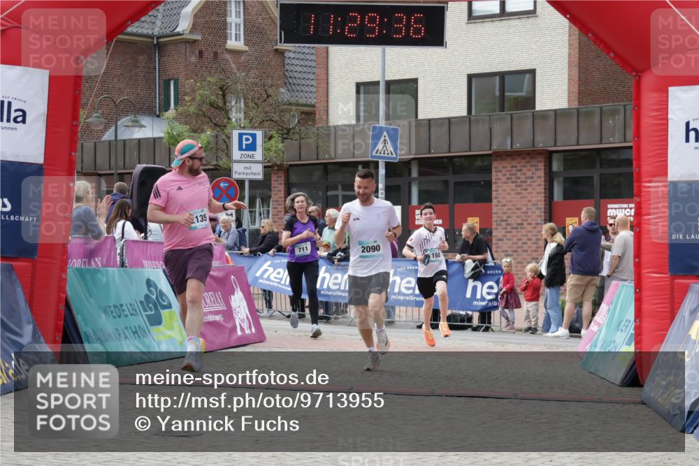 10.05.2026 - 8. Wedeler Halbmarathon Yannick Fuchs http://msf.ph/oto/9713955 10.05.2026 11:29:34 Ziel 168, 711, 2090, 2135 meine-sportfotos.de