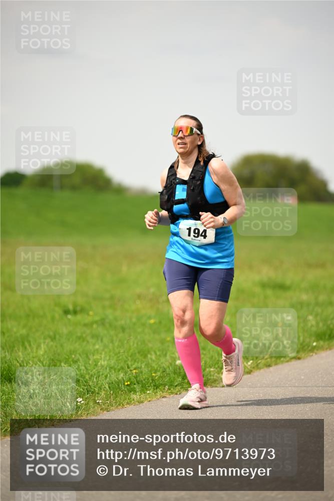 10.05.2026 - 8. Wedeler Halbmarathon Dr. Thomas Lammeyer http://msf.ph/oto/9713973 10.05.2026 12:17:33 Laufen 194 meine-sportfotos.de