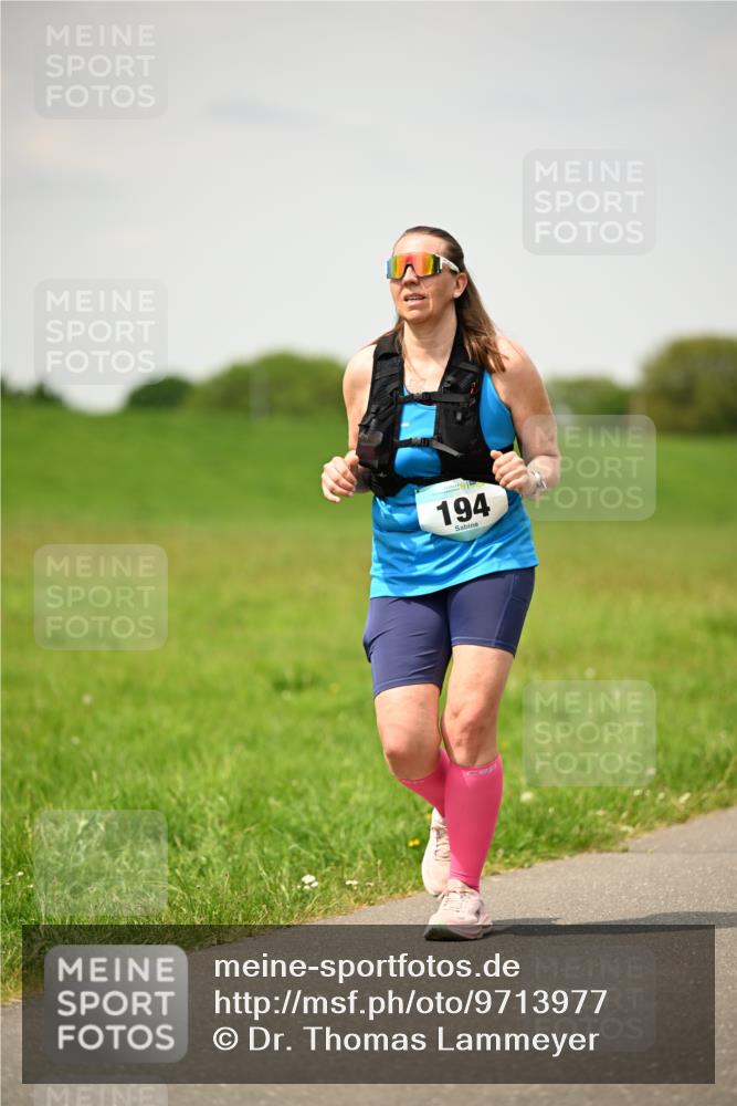 10.05.2026 - 8. Wedeler Halbmarathon Dr. Thomas Lammeyer http://msf.ph/oto/9713977 10.05.2026 12:17:33 Laufen 194 meine-sportfotos.de