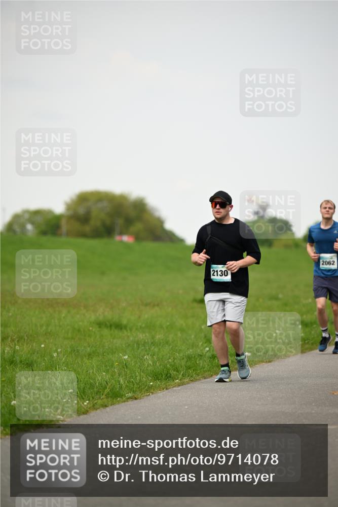 10.05.2026 - 8. Wedeler Halbmarathon Dr. Thomas Lammeyer http://msf.ph/oto/9714078 10.05.2026 12:18:19 Laufen 2062, 2130 meine-sportfotos.de