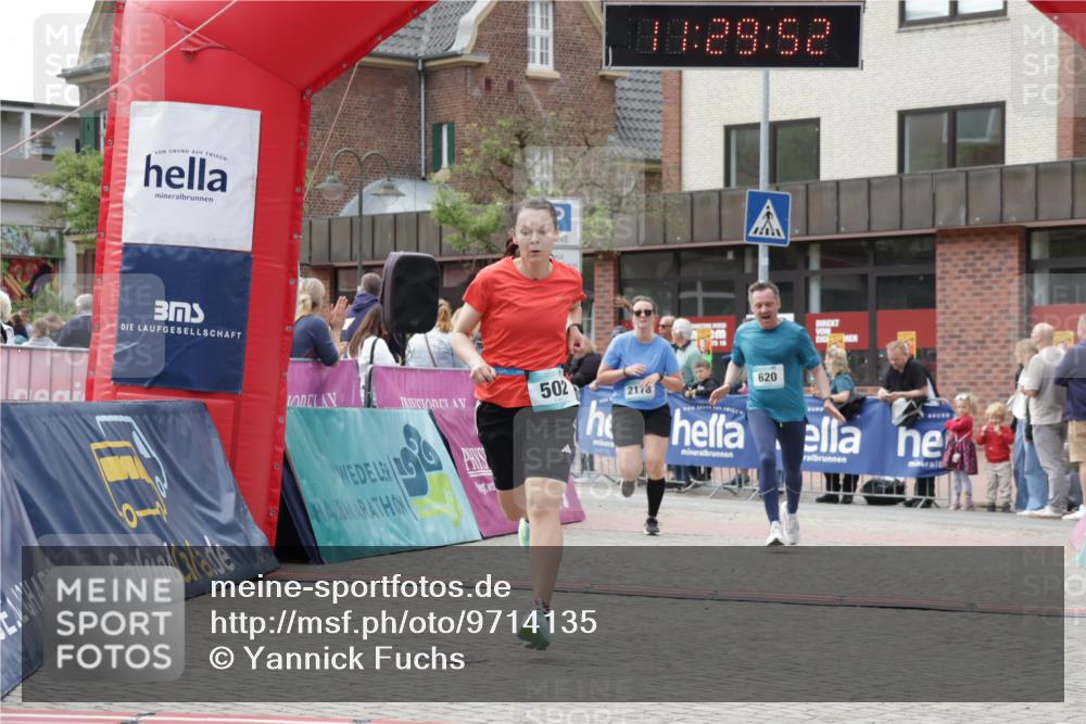 10.05.2026 - 8. Wedeler Halbmarathon Yannick Fuchs http://msf.ph/oto/9714135 10.05.2026 11:29:50 Ziel 502, 620, 2178, 2215 meine-sportfotos.de