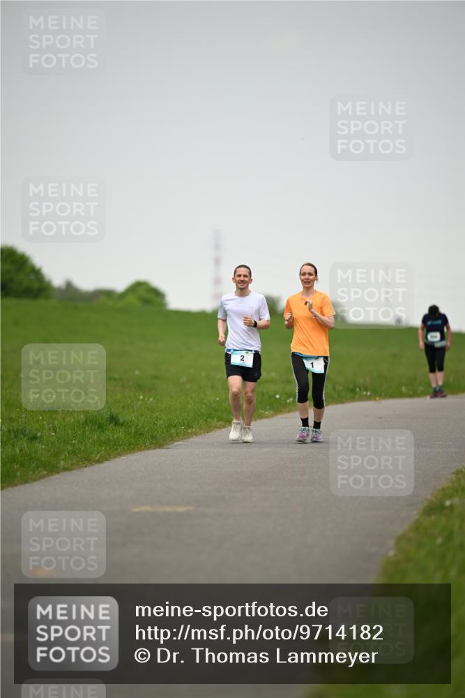 10.05.2026 - 8. Wedeler Halbmarathon Dr. Thomas Lammeyer http://msf.ph/oto/9714182 10.05.2026 12:18:51 Laufen  meine-sportfotos.de
