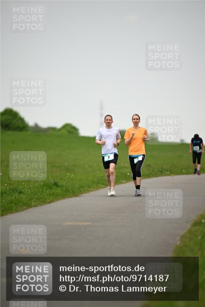 10.05.2026 - 8. Wedeler Halbmarathon Dr. Thomas Lammeyer http://msf.ph/oto/9714187 10.05.2026 12:18:51 Laufen  meine-sportfotos.de