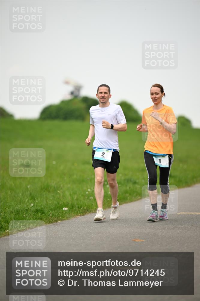 10.05.2026 - 8. Wedeler Halbmarathon Dr. Thomas Lammeyer http://msf.ph/oto/9714245 10.05.2026 12:18:57 Laufen  meine-sportfotos.de