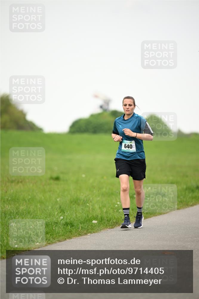 10.05.2026 - 8. Wedeler Halbmarathon Dr. Thomas Lammeyer http://msf.ph/oto/9714405 10.05.2026 12:20:08 Laufen 640 meine-sportfotos.de