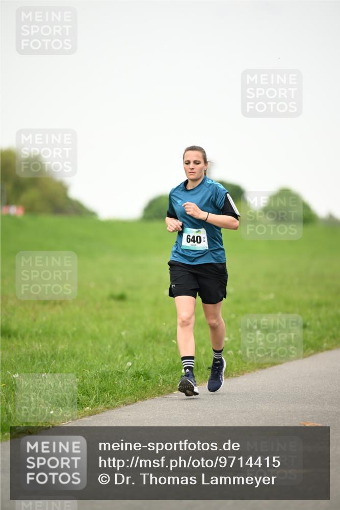 10.05.2026 - 8. Wedeler Halbmarathon Dr. Thomas Lammeyer http://msf.ph/oto/9714415 10.05.2026 12:20:09 Laufen 640 meine-sportfotos.de