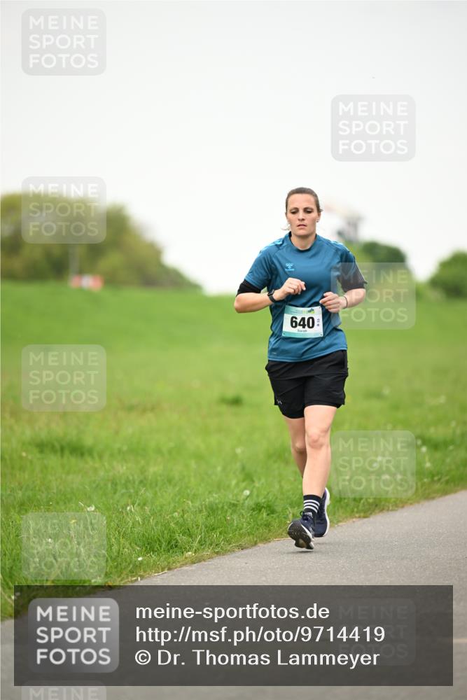 10.05.2026 - 8. Wedeler Halbmarathon Dr. Thomas Lammeyer http://msf.ph/oto/9714419 10.05.2026 12:20:09 Laufen 640 meine-sportfotos.de