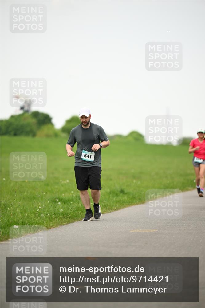 10.05.2026 - 8. Wedeler Halbmarathon Dr. Thomas Lammeyer http://msf.ph/oto/9714421 10.05.2026 12:20:25 Laufen 641 meine-sportfotos.de