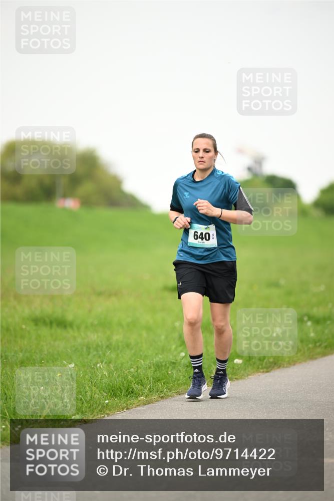 10.05.2026 - 8. Wedeler Halbmarathon Dr. Thomas Lammeyer http://msf.ph/oto/9714422 10.05.2026 12:20:09 Laufen 640 meine-sportfotos.de