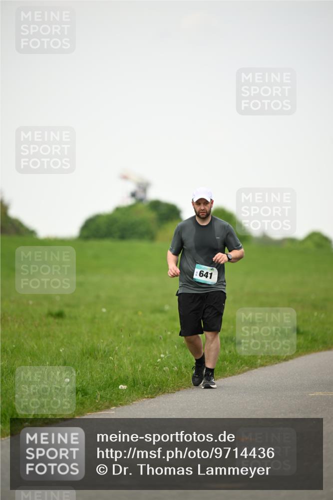 10.05.2026 - 8. Wedeler Halbmarathon Dr. Thomas Lammeyer http://msf.ph/oto/9714436 10.05.2026 12:20:26 Laufen 641 meine-sportfotos.de