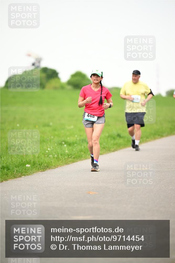 10.05.2026 - 8. Wedeler Halbmarathon Dr. Thomas Lammeyer http://msf.ph/oto/9714454 10.05.2026 12:20:33 Laufen 448 meine-sportfotos.de