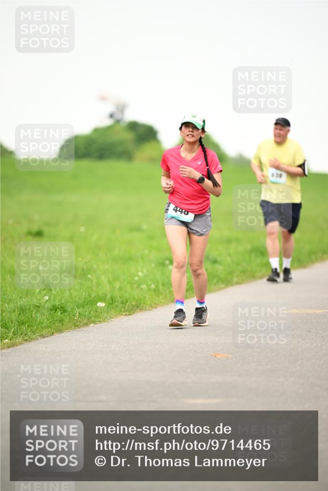 10.05.2026 - 8. Wedeler Halbmarathon Dr. Thomas Lammeyer http://msf.ph/oto/9714465 10.05.2026 12:20:34 Laufen 440 meine-sportfotos.de