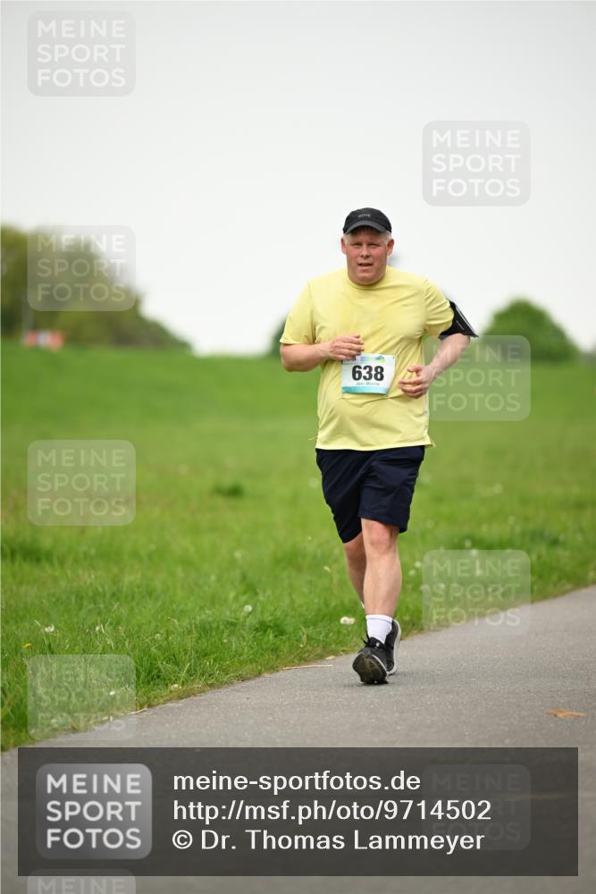 10.05.2026 - 8. Wedeler Halbmarathon Dr. Thomas Lammeyer http://msf.ph/oto/9714502 10.05.2026 12:20:39 Laufen 638 meine-sportfotos.de