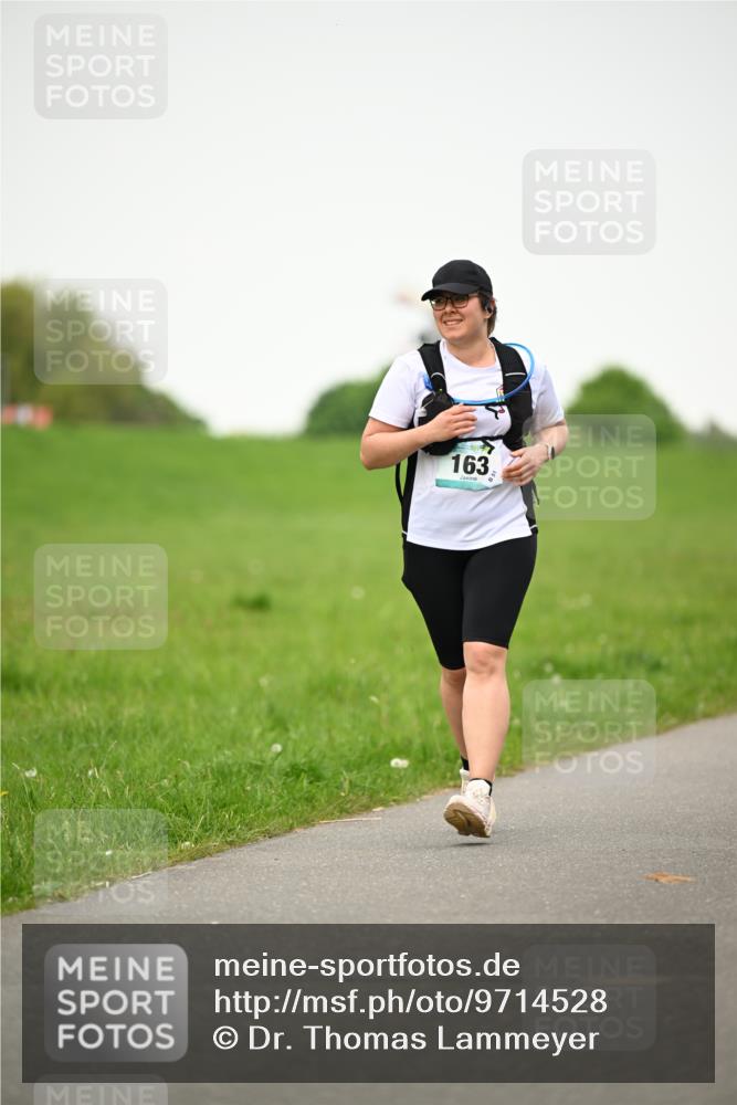 10.05.2026 - 8. Wedeler Halbmarathon Dr. Thomas Lammeyer http://msf.ph/oto/9714528 10.05.2026 12:20:42 Laufen 163 meine-sportfotos.de