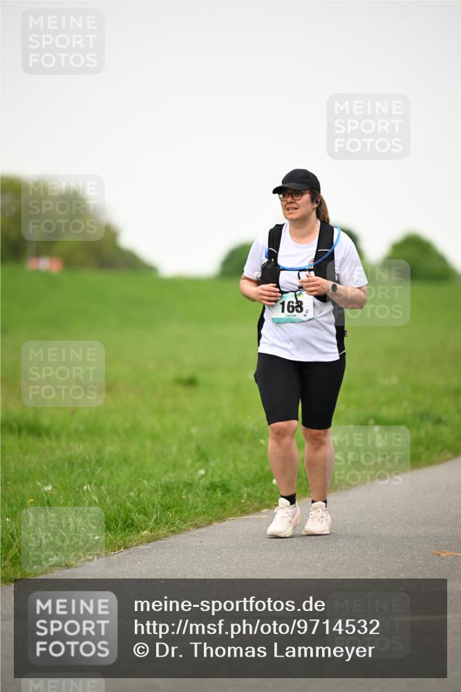 10.05.2026 - 8. Wedeler Halbmarathon Dr. Thomas Lammeyer http://msf.ph/oto/9714532 10.05.2026 12:20:42 Laufen 163 meine-sportfotos.de