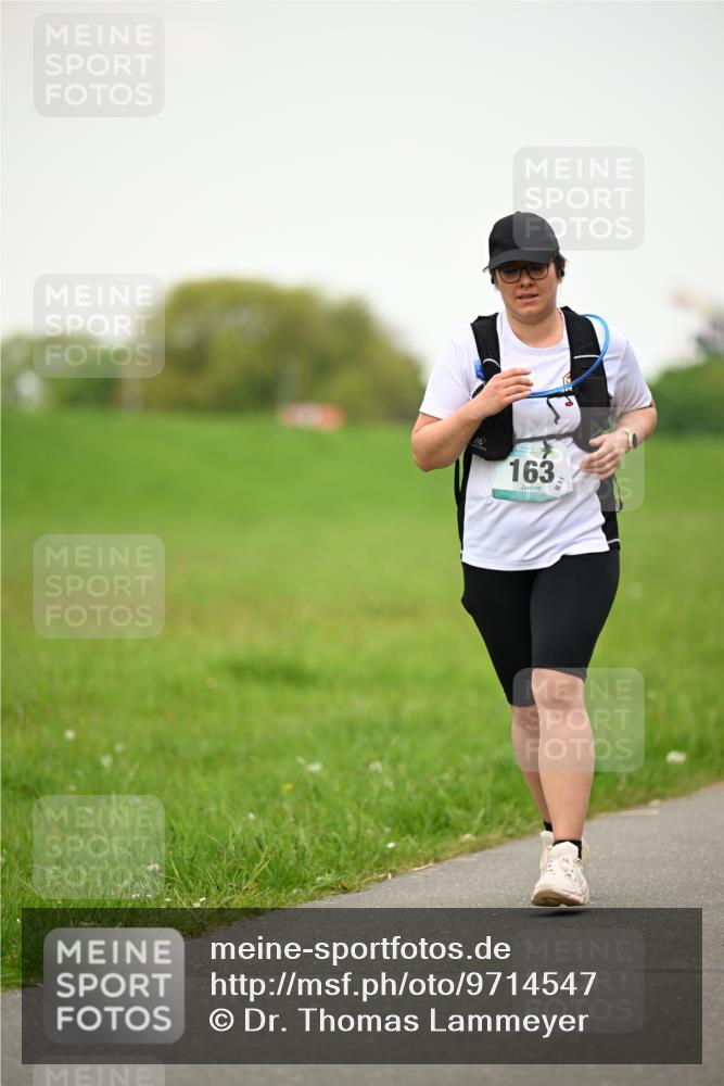 10.05.2026 - 8. Wedeler Halbmarathon Dr. Thomas Lammeyer http://msf.ph/oto/9714547 10.05.2026 12:20:44 Laufen 163 meine-sportfotos.de