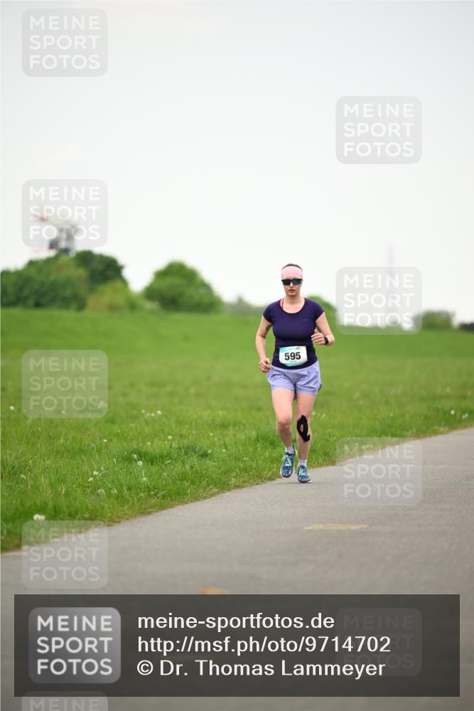 10.05.2026 - 8. Wedeler Halbmarathon Dr. Thomas Lammeyer http://msf.ph/oto/9714702 10.05.2026 12:22:58 Laufen 595 meine-sportfotos.de