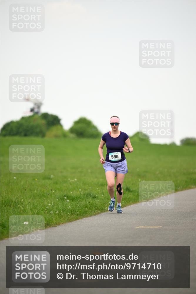 10.05.2026 - 8. Wedeler Halbmarathon Dr. Thomas Lammeyer http://msf.ph/oto/9714710 10.05.2026 12:22:59 Laufen 595 meine-sportfotos.de