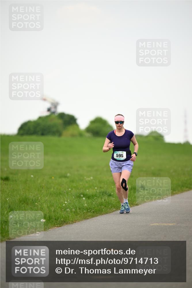 10.05.2026 - 8. Wedeler Halbmarathon Dr. Thomas Lammeyer http://msf.ph/oto/9714713 10.05.2026 12:23:00 Laufen 595 meine-sportfotos.de